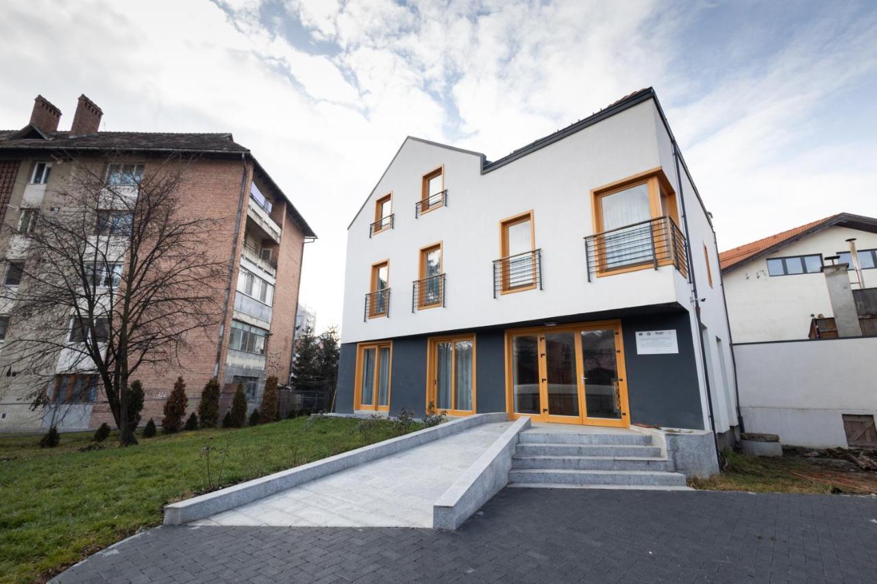 Merkur Apartments - Self Check-In Miercurea Ciuc Exterior foto